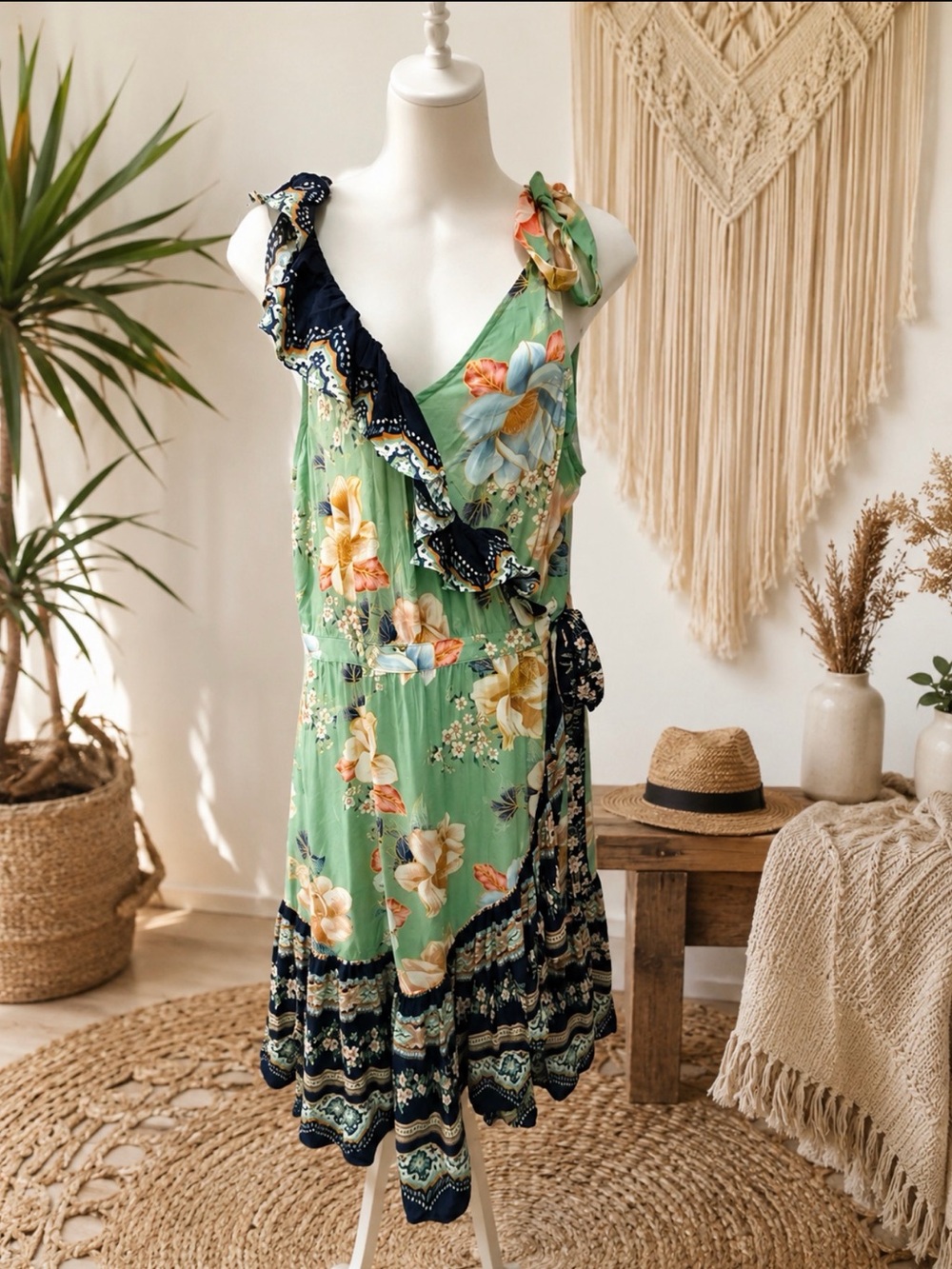 Farm Rio Monica wrap dress size LP
